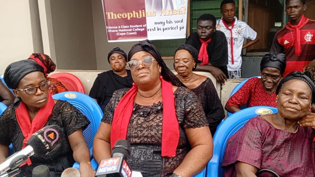 img_7202-1.jpg - Accra Daily Post Family of Theophilus Ansah