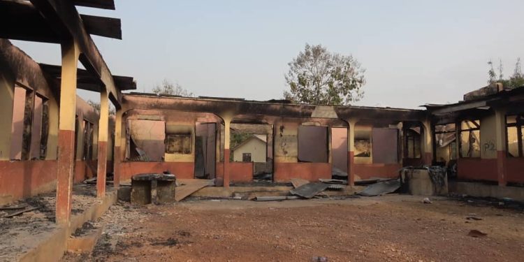 Fire destroys Dormaa Akwamu Methodist Basic School - Accra Daily Post Fire destroys Dormaa Akwamu Methodist Basic School